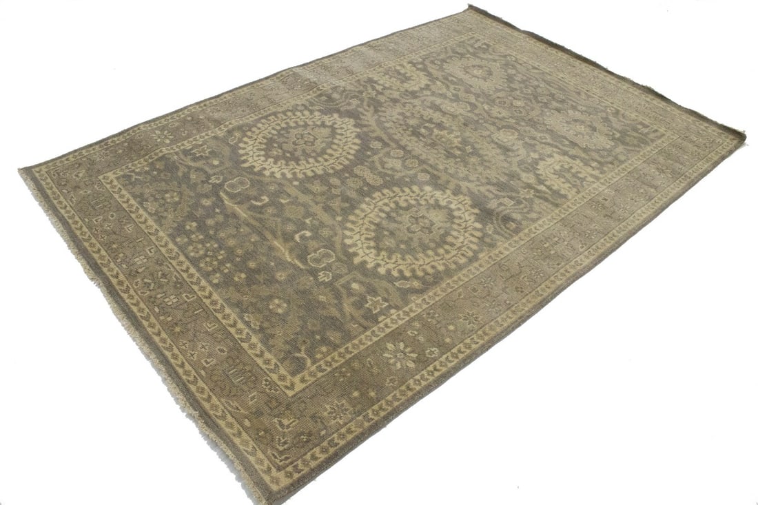 Brown Floral 5'7X8'5 Transitional Oriental Rug - 4