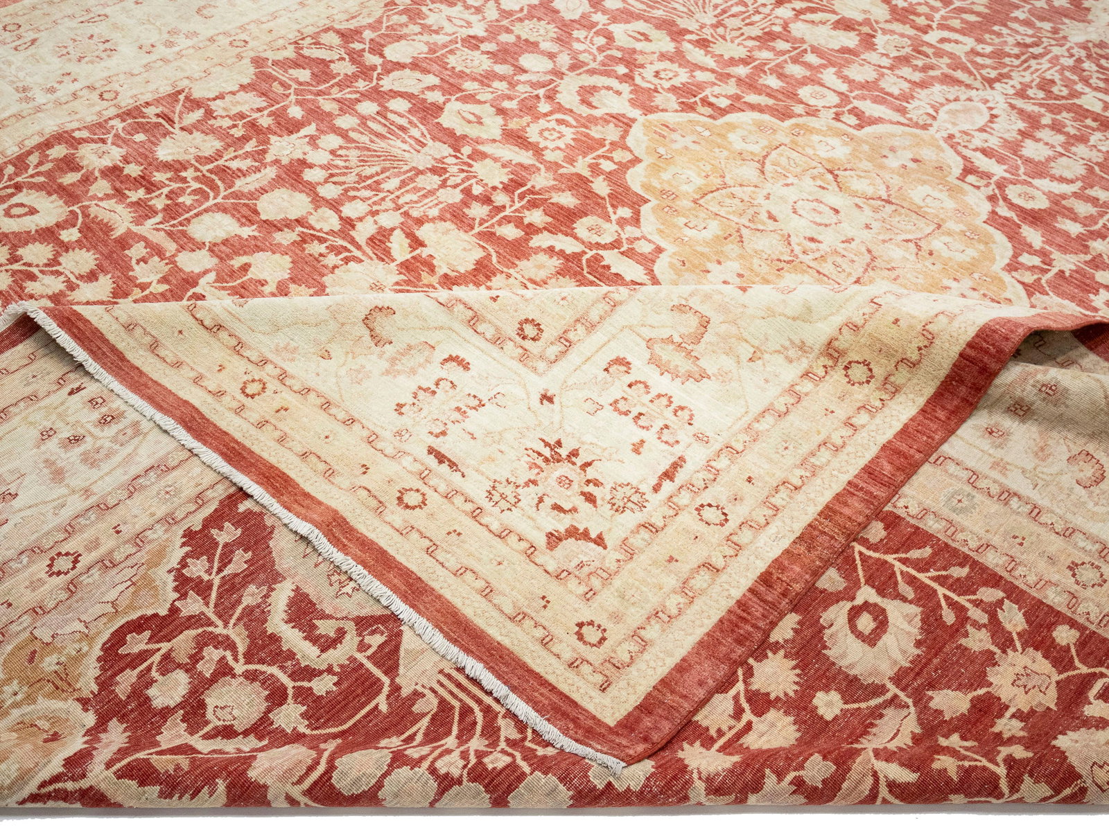 Red Floral 13X17 Oushak Peshawar Oriental Rug - 20
