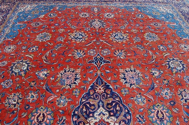 Persian SAROUK RUG 13' x 17'4" - 4