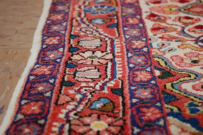 Persian SAROUK RUG 2'9" x 3'6" - 6
