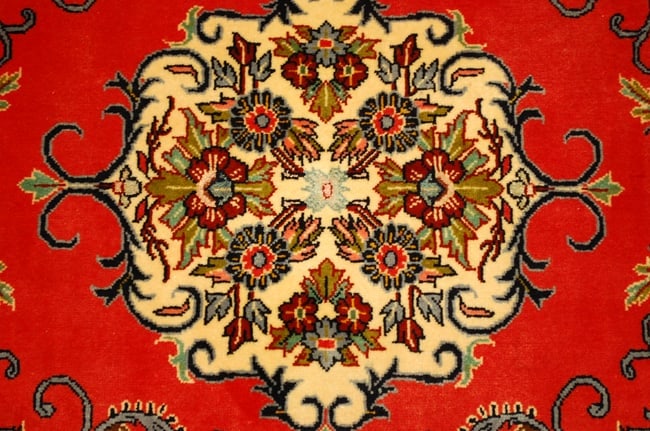 Persian KASHAN RUG 2'3"x 3'3" - 6