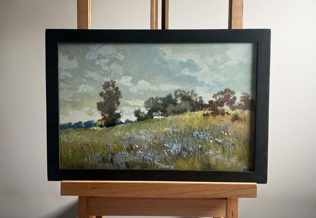 Oil painting Summer flower meadows Yuriy Suprunchuk: Title: Oil painting Summer flower meadows Yuriy Suprunchuk Description: NoAAA4174The painting titled "Summer flower meadows" captures the tranquil beauty of a vast, open landscape, where nature is in 
