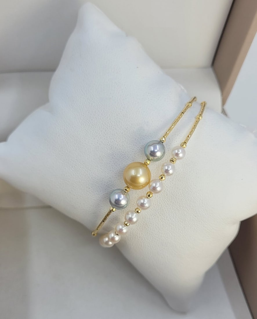 Bracelet - 18 kt. Yellow gold- 4×8,5 mm Akoya pearls - 4