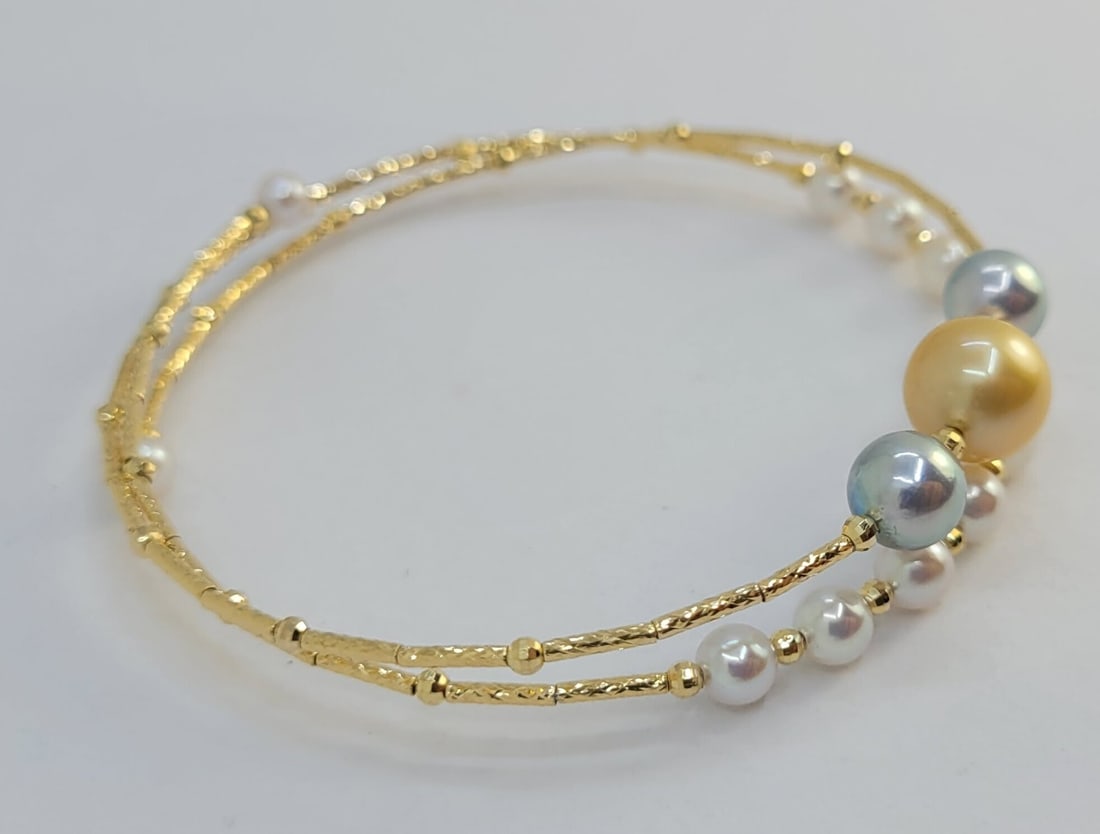 Bracelet - 18 kt. Yellow gold- 4×8,5 mm Akoya pearls - 5