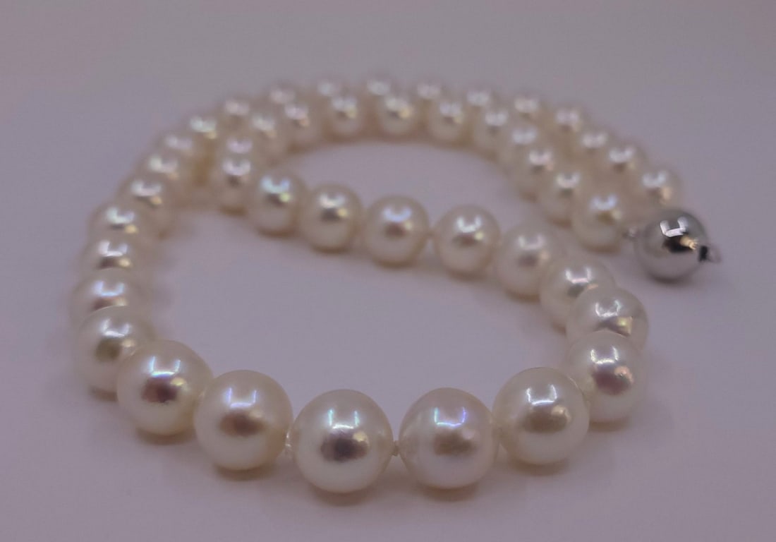 Necklace 9x9.5mm Akoya Pearls - 11
