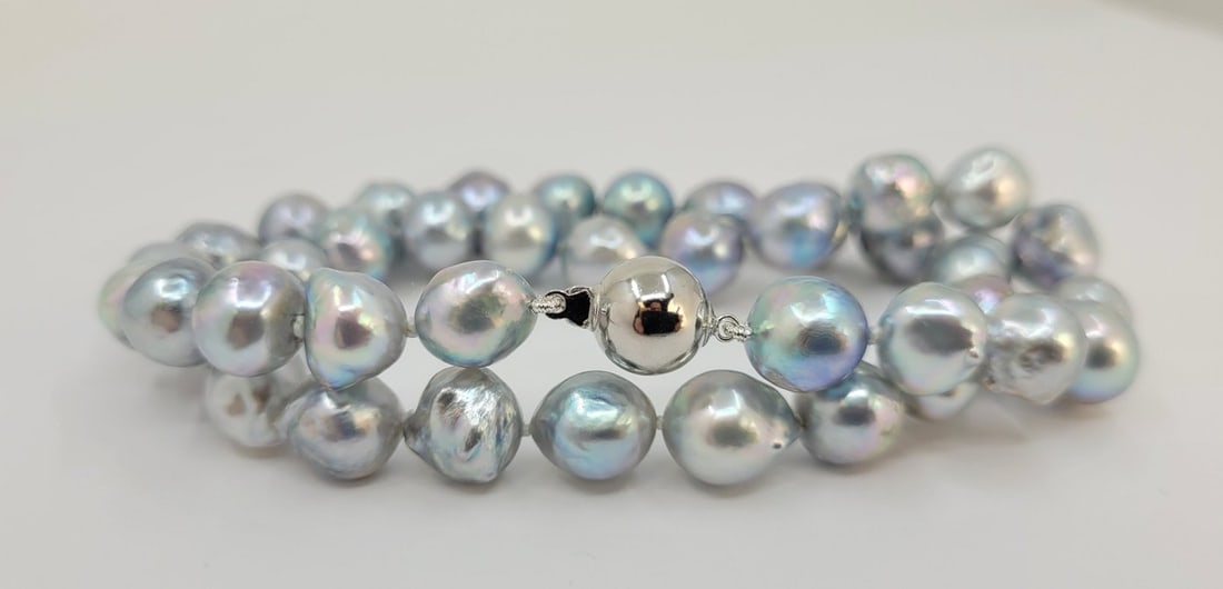 Necklace 10x11mm Silvery Akoya Pearls - 8