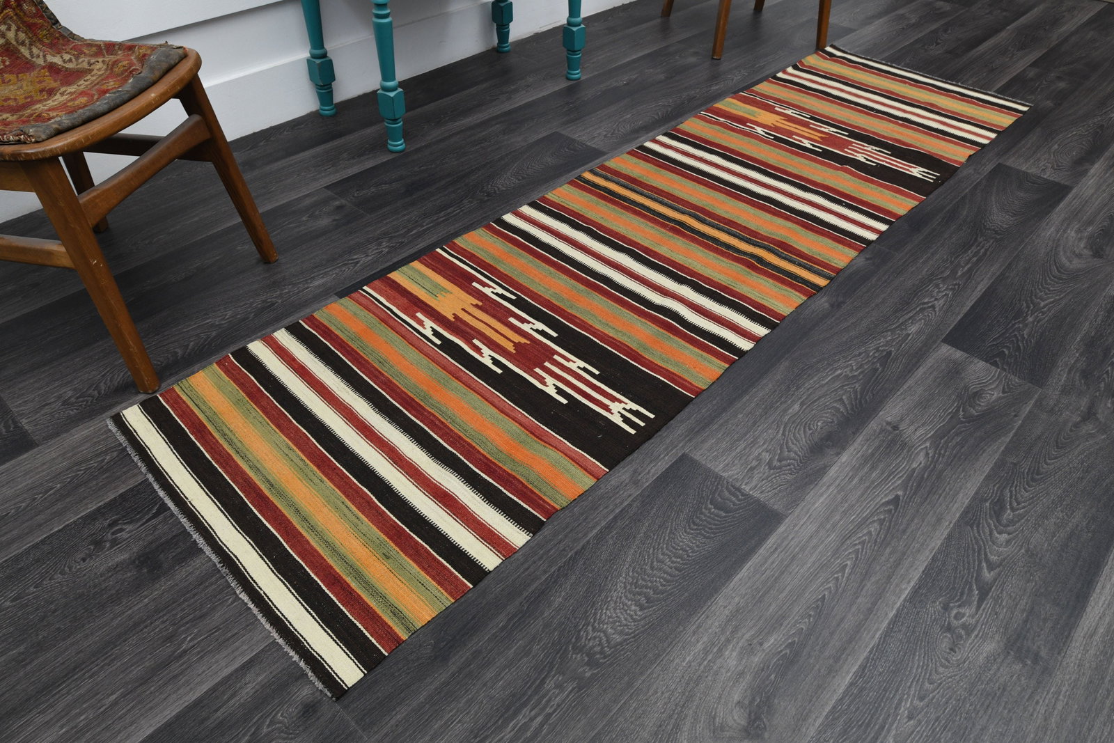 2.3x8.6 ft, TURKISH Rug Runner: Title: 2.3x8.6 ft, TURKISH Rug Runner Description: This Turkish one-of-a-kind Vintage Flatweave Kilim Rug is hand-knotted and handwoven by the most skilled artisans who use pure wool, in vibrant, natu