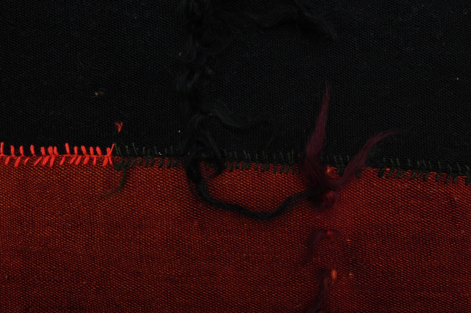 3x11.5 ft, BLACK & RED TURKISH Kilim Runner - 6