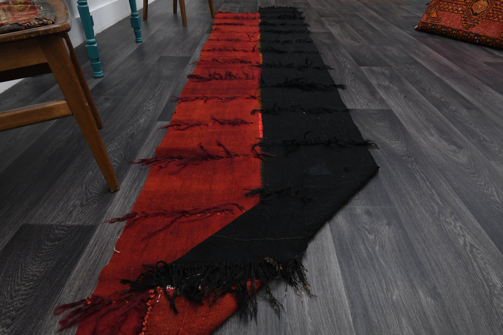 3x11.5 ft, BLACK & RED TURKISH Kilim Runner - 8