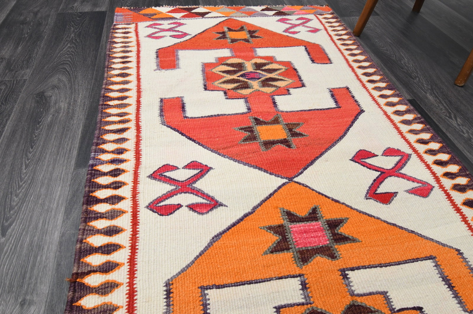 3.1x10 ft, White & Red KILIM Runner - 4