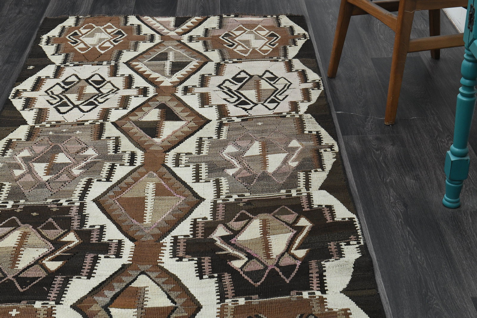 3'9x12'4 ft, BEIGE BROWN RUG: Title: 3'9x12'4 ft, BEIGE BROWN RUG Description: This Turkish one-of-a-kind Vintage Flatweave Kilim Rug is hand-knotted and handwoven by the most skilled artisans who use pure wool, in vibrant, natura