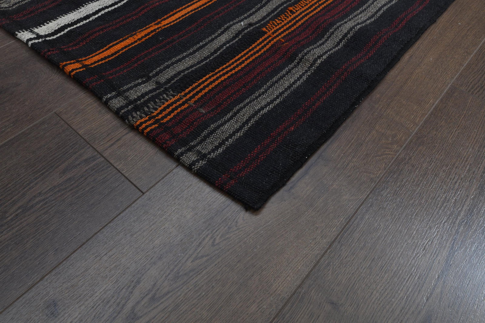 4.7x9.3 ft, STRIPED KILIM RUG - 9