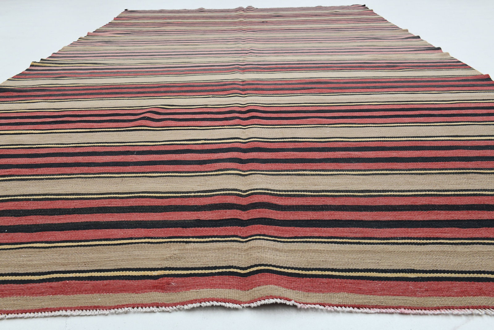 5.6x10.7 ft, RED KILIM RUG: Title: 5.6x10.7 ft, RED KILIM RUG Description: This Turkish one-of-a-kind Vintage Flatweave Kilim Rug is hand-knotted and handwoven by the most skilled artisans who use pure wool, in vibrant, natural 