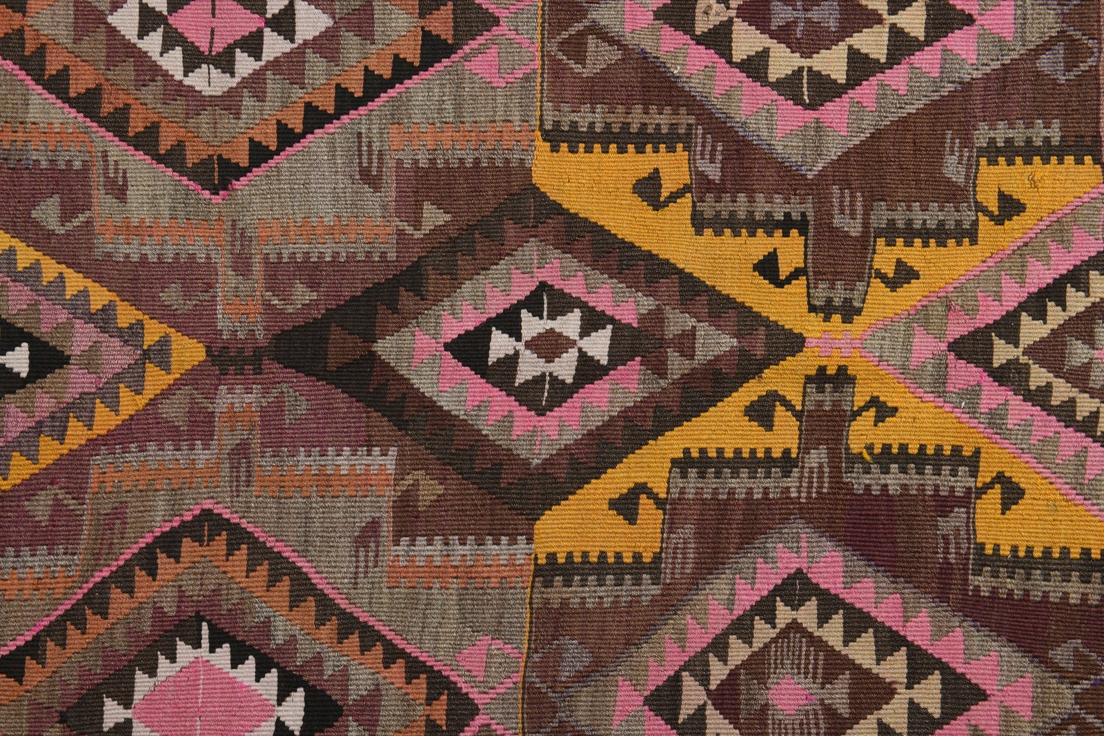 5'6x11'8 ft, COLORFUL, PINK DeCOR - 7