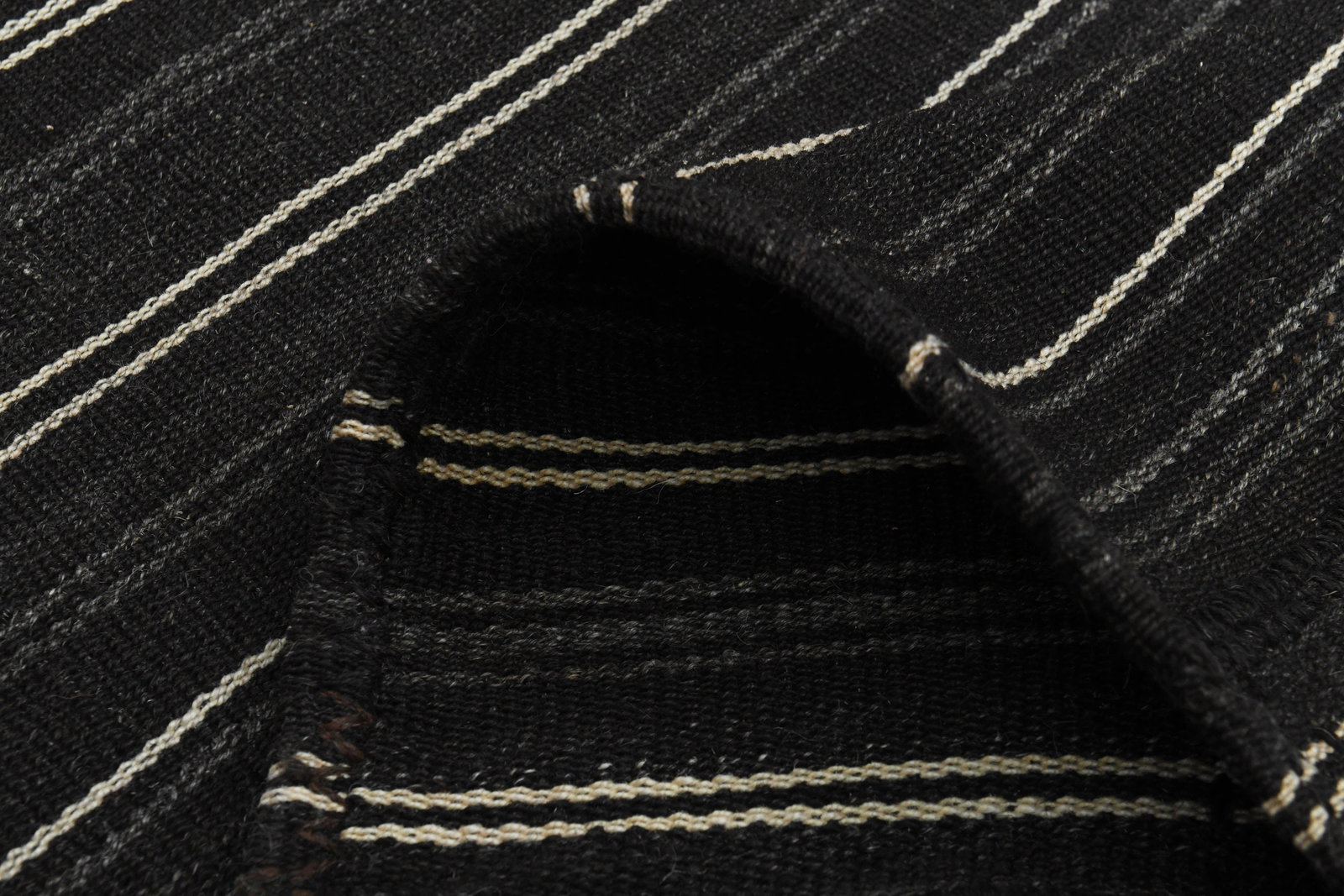6'3x9.7 ft, BLACK KILIM RUG: Title: 6'3x9.7 ft, BLACK KILIM RUG Description: This Turkish one-of-a-kind Vintage Flatweave Kilim Rug is hand-knotted and handwoven by the most skilled artisans who use pure wool, in vibrant, natural