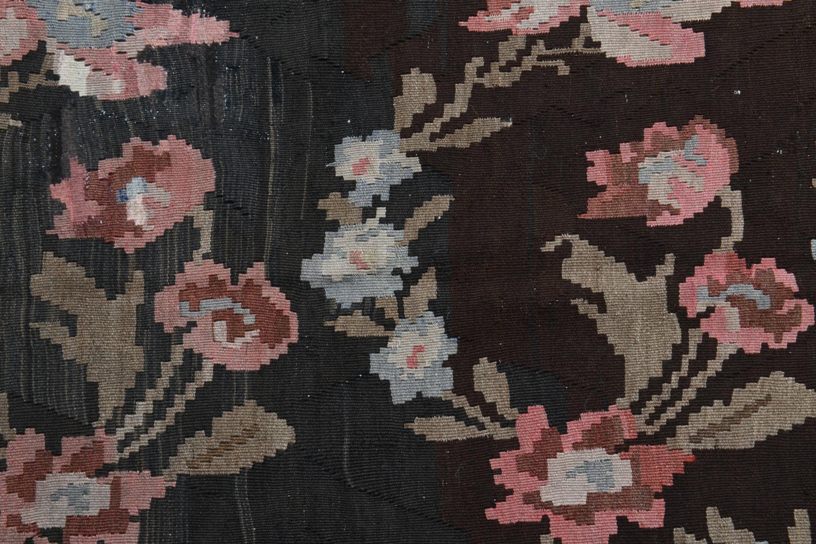 5.1x6.9 ft, FLORAL KILIM RUG - 7