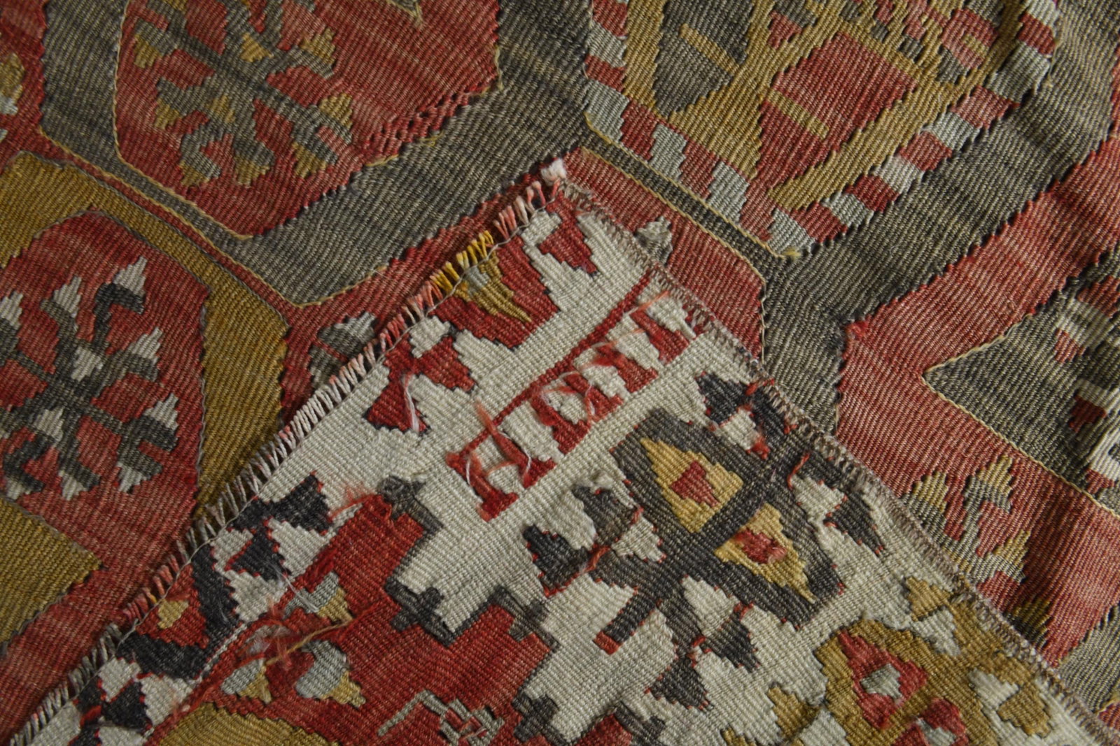 Turkish Handwoven Vintage Kilim: Title: Turkish Handwoven Vintage Kilim Description: This Turkish one-of-a-kind Vintage Flatweave Kilim Rug is hand-knotted and handwoven by the most skilled artisans who use pure wool, in vibrant,