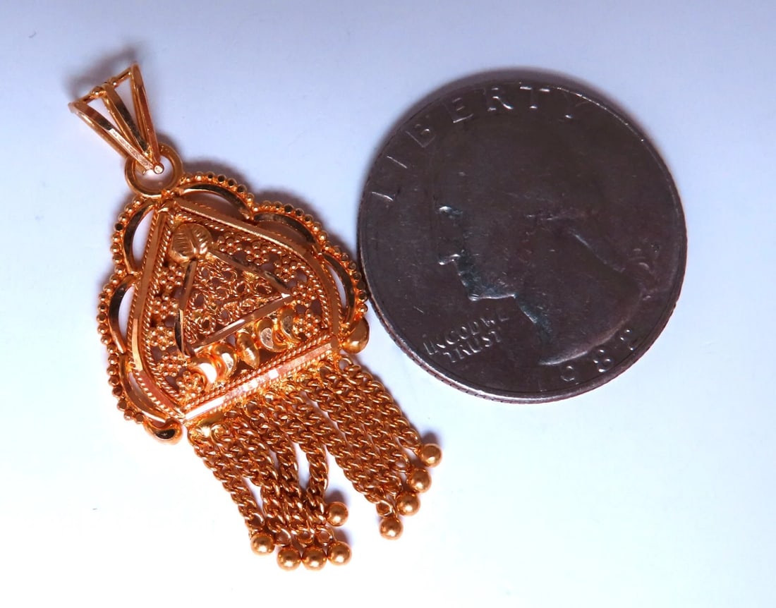 Vintage Tassel Medallion Tassel Iconic Emblem Pendant 22kt gold ** - 3