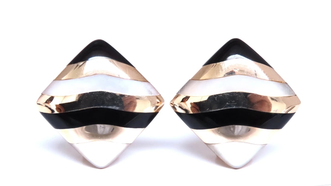 Stripe Zebra Pattern Clip Earrings 14kt Onyx 12524**: Title: Stripe Zebra Pattern Clip Earrings 14kt Onyx 12524** Description: Stripe Zebra Pattern Clip Earrings 14kt Onyx 12524 $2,500.00 PRODUCT DESCRIPTION mother of pearl, onyx gold clip earrings 21 x