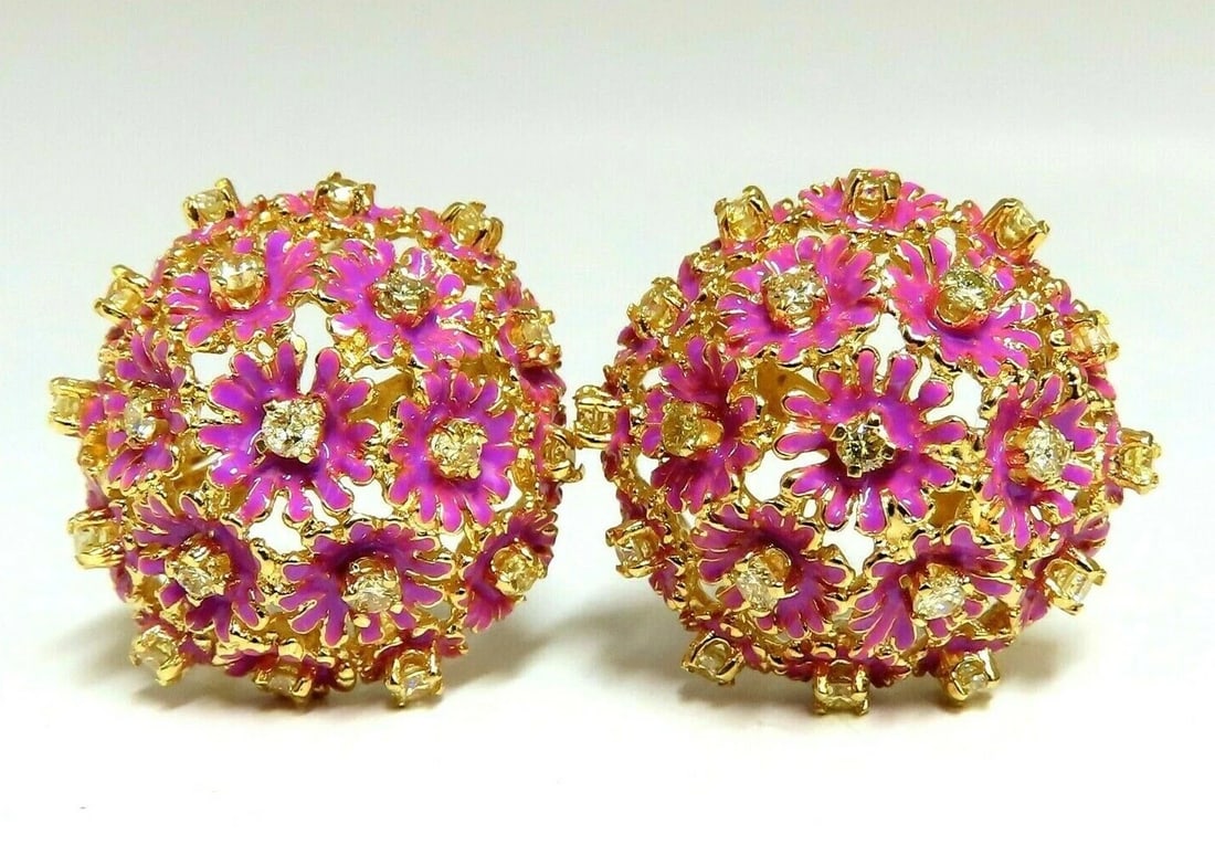 1.52ct Natural Fancy Yellow Diamonds Floral Dome Cluster Clip Earrings 14kt**: Title: 1.52ct Natural Fancy Yellow Diamonds Floral Dome Cluster Clip Earrings 14kt** Description: Floral Domed Cluster Clip Earrings. 1.52cts of natural fancy yellow diamonds: Rounds, Full Cut