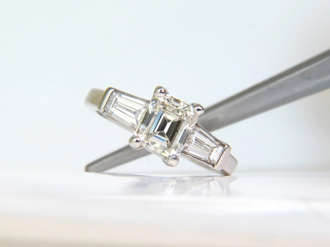 GIA CERTIFIED 1.06CT BRILLIANT EMERALD CUT NATURAL DIAMOND RING J/VVS2 ** - 7