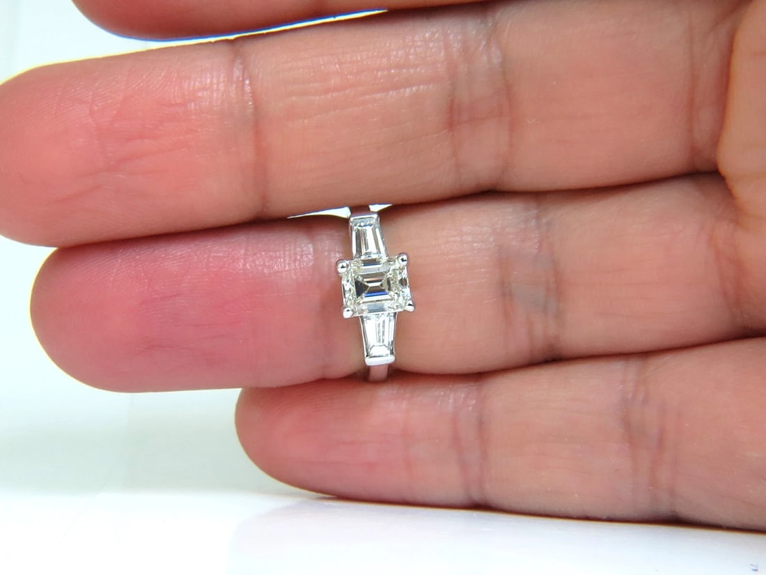 GIA CERTIFIED 1.06CT BRILLIANT EMERALD CUT NATURAL DIAMOND RING J/VVS2 ** - 9