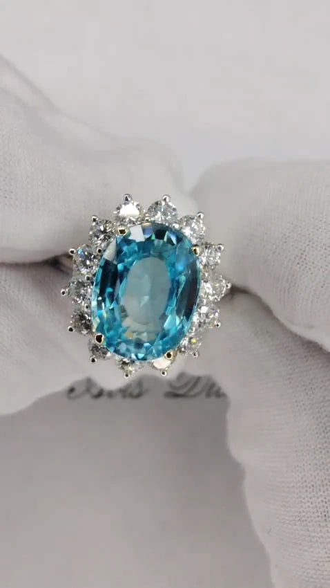 7.22ct natural blue zircon diamonds cluster cocktail Halo ring 18kt gold *v - 2