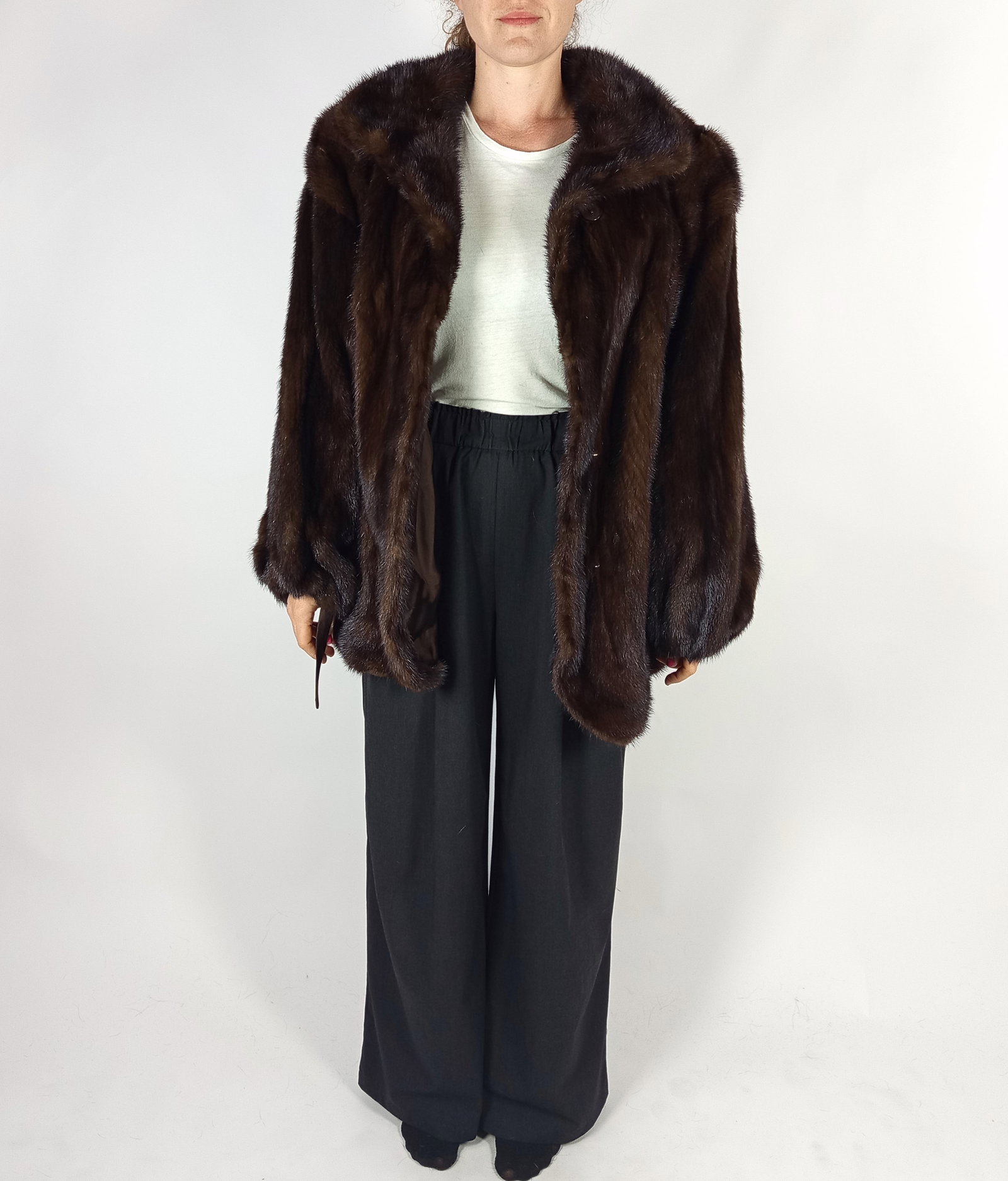 FLUFFY BROWN MINK FUR JACKET EU: XXL ; US: 24 - 4