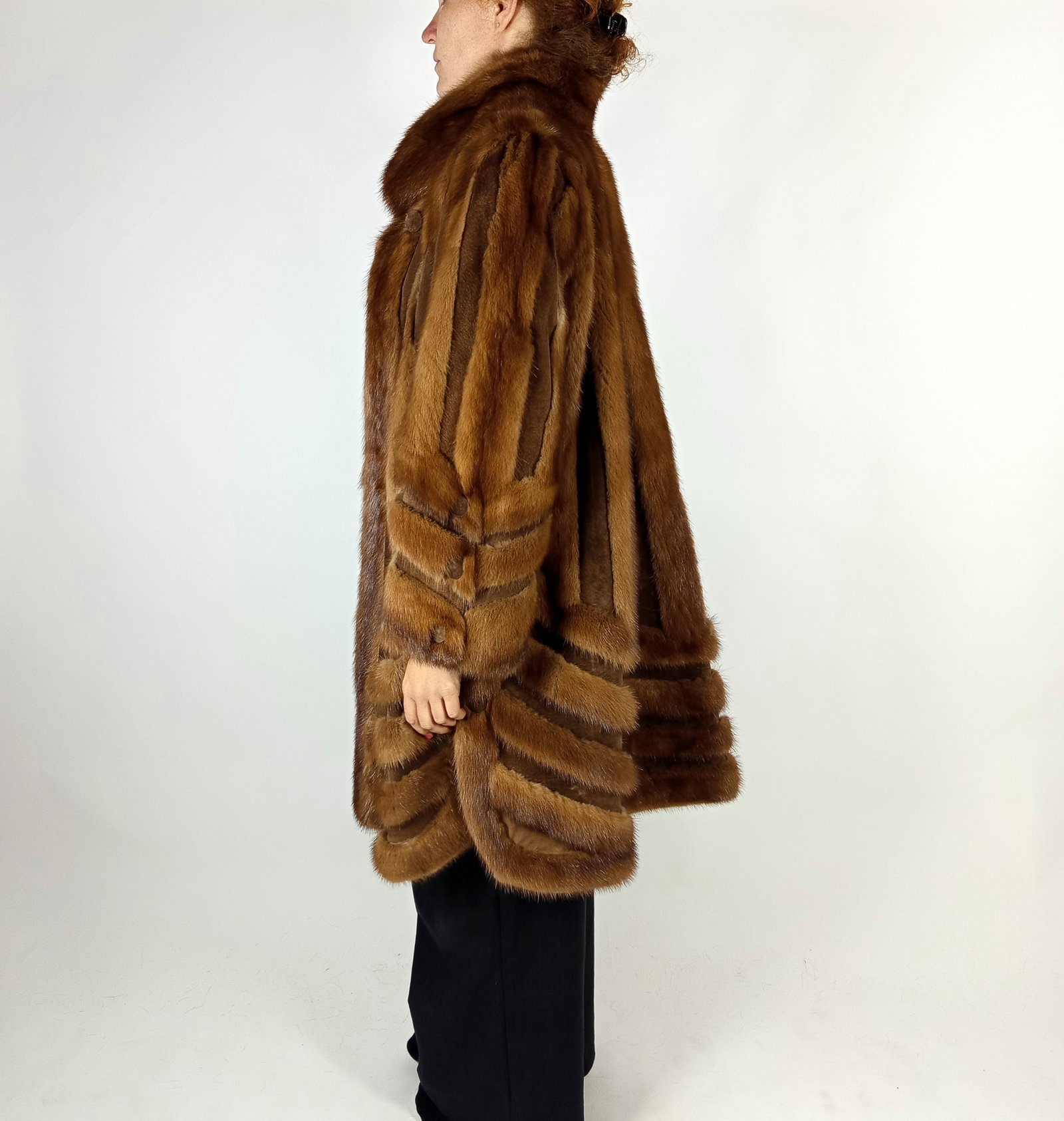 LIGHT BROWN MINK FUR COAT EU: XS ; US: 2 - 5