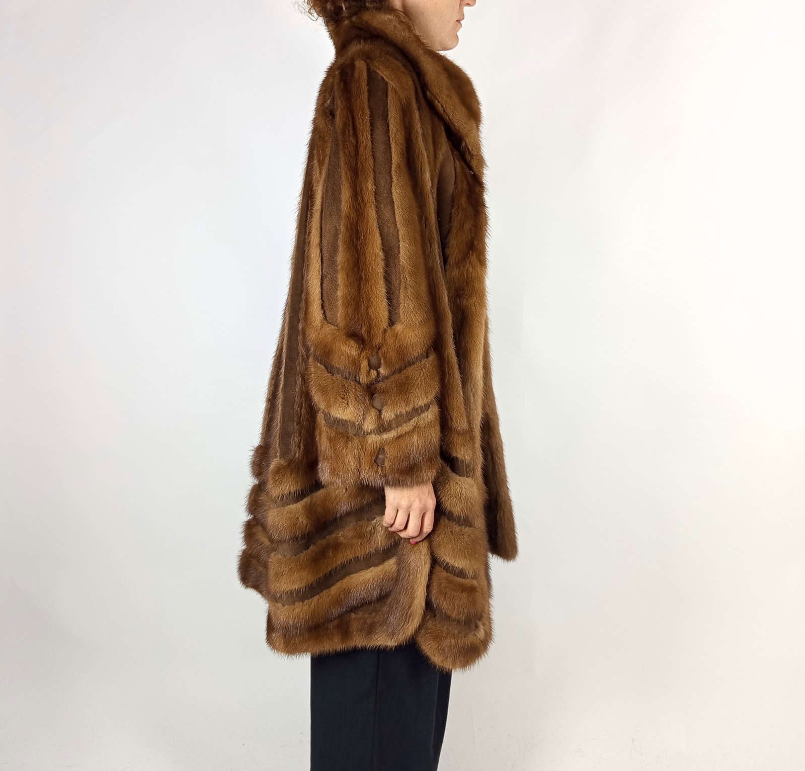 LIGHT BROWN MINK FUR COAT EU: XS ; US: 2 - 8