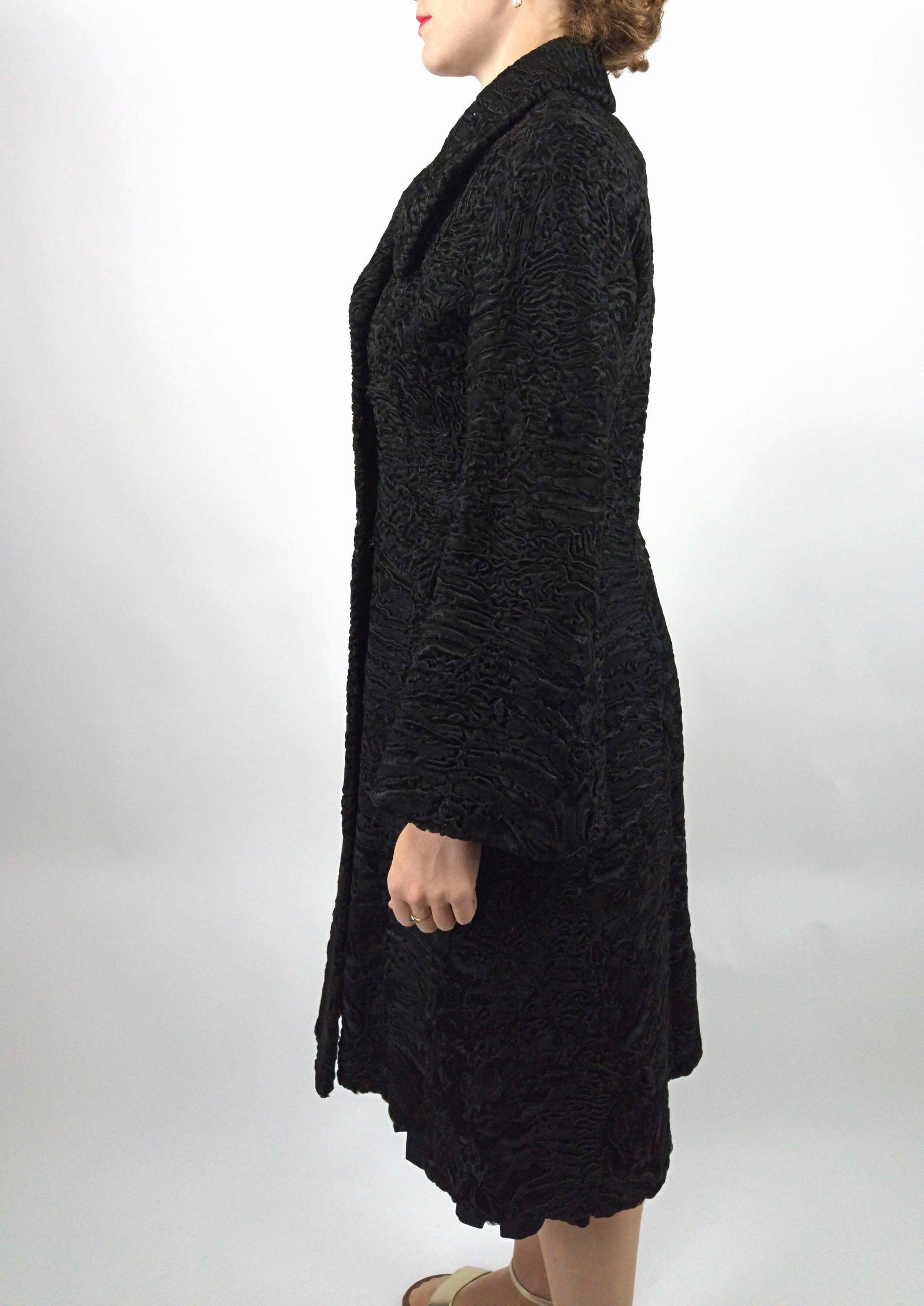 BLACK PERSIAN LAMB FUR COAT EU: S ; US: 8 - 10