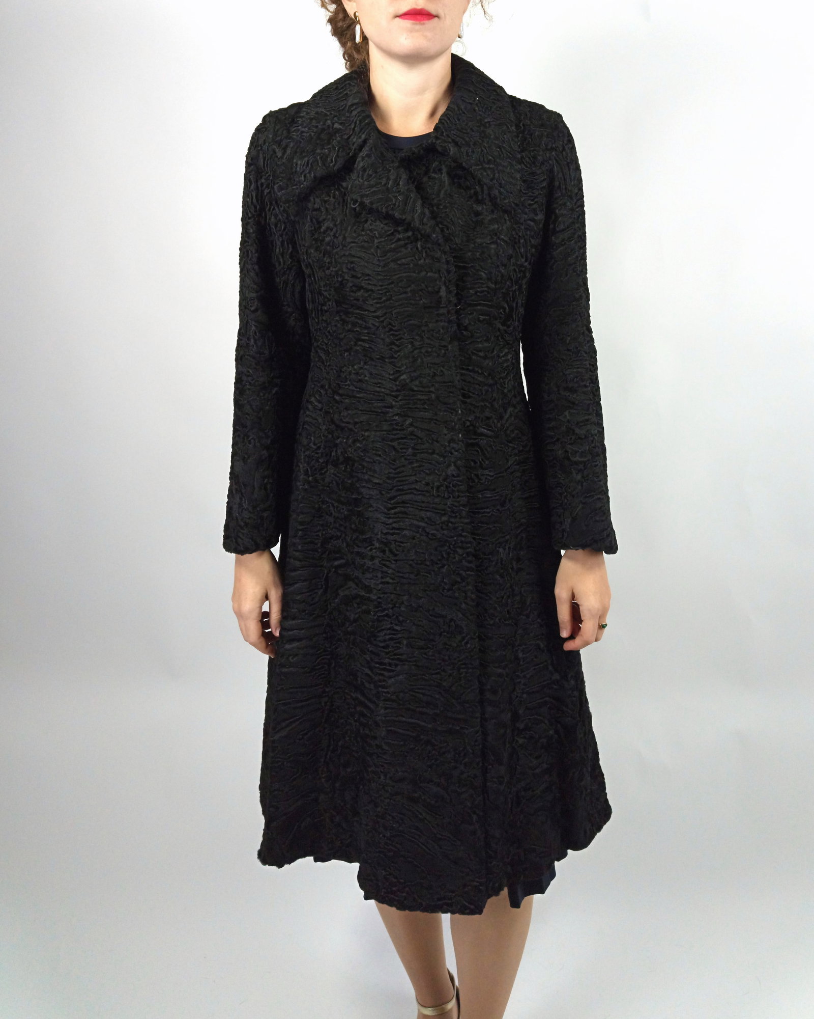 BLACK PERSIAN LAMB FUR COAT EU: S ; US: 8 - 9