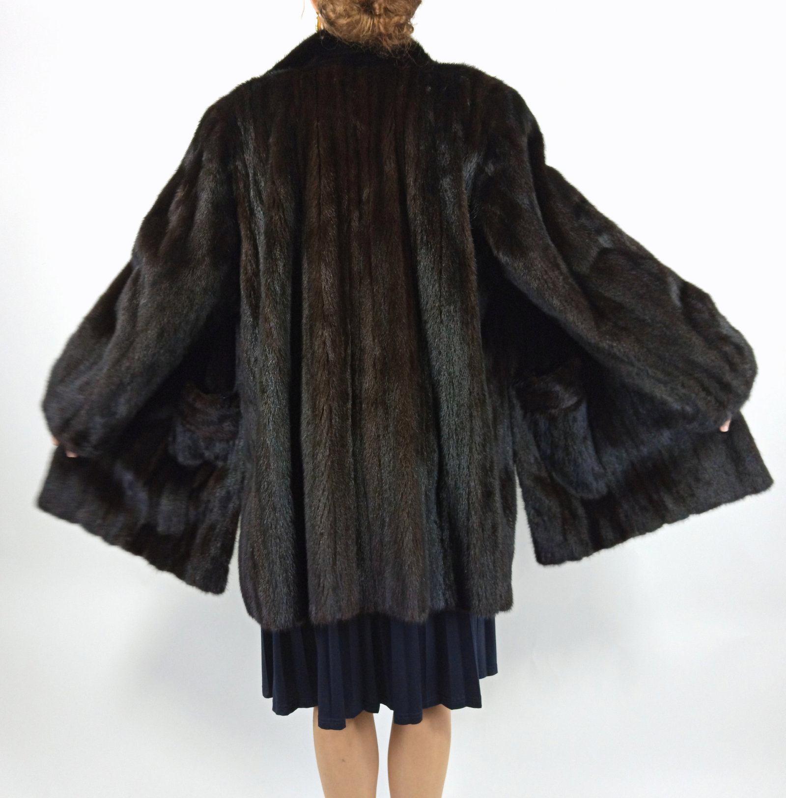 MAHOGANY MINK FUR COAT EU: XXL ; US: 24 - 5