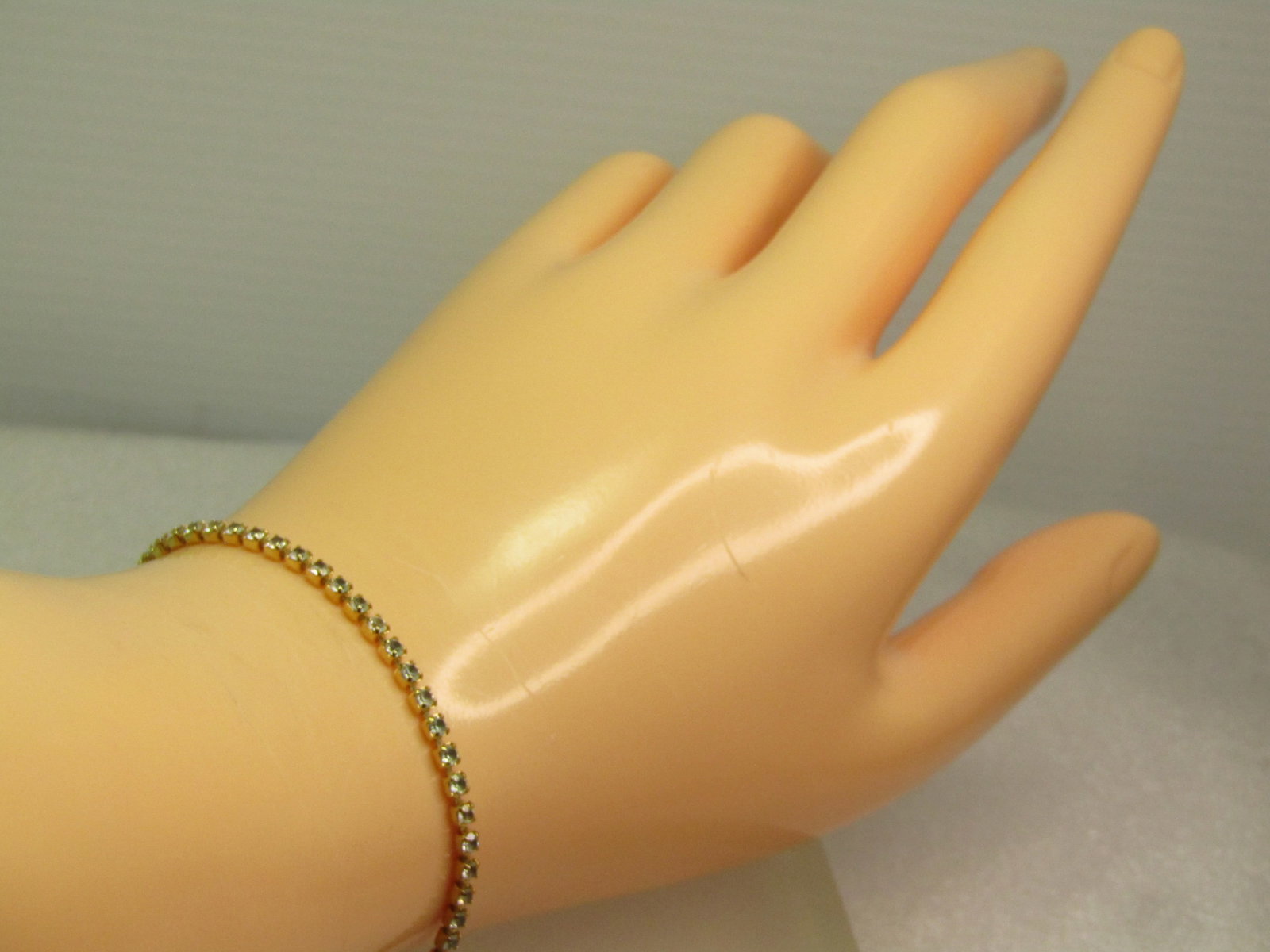 Vintage Clear Rhinestone Bracelet, Signed Money, 1980's. Gold Tone - 4