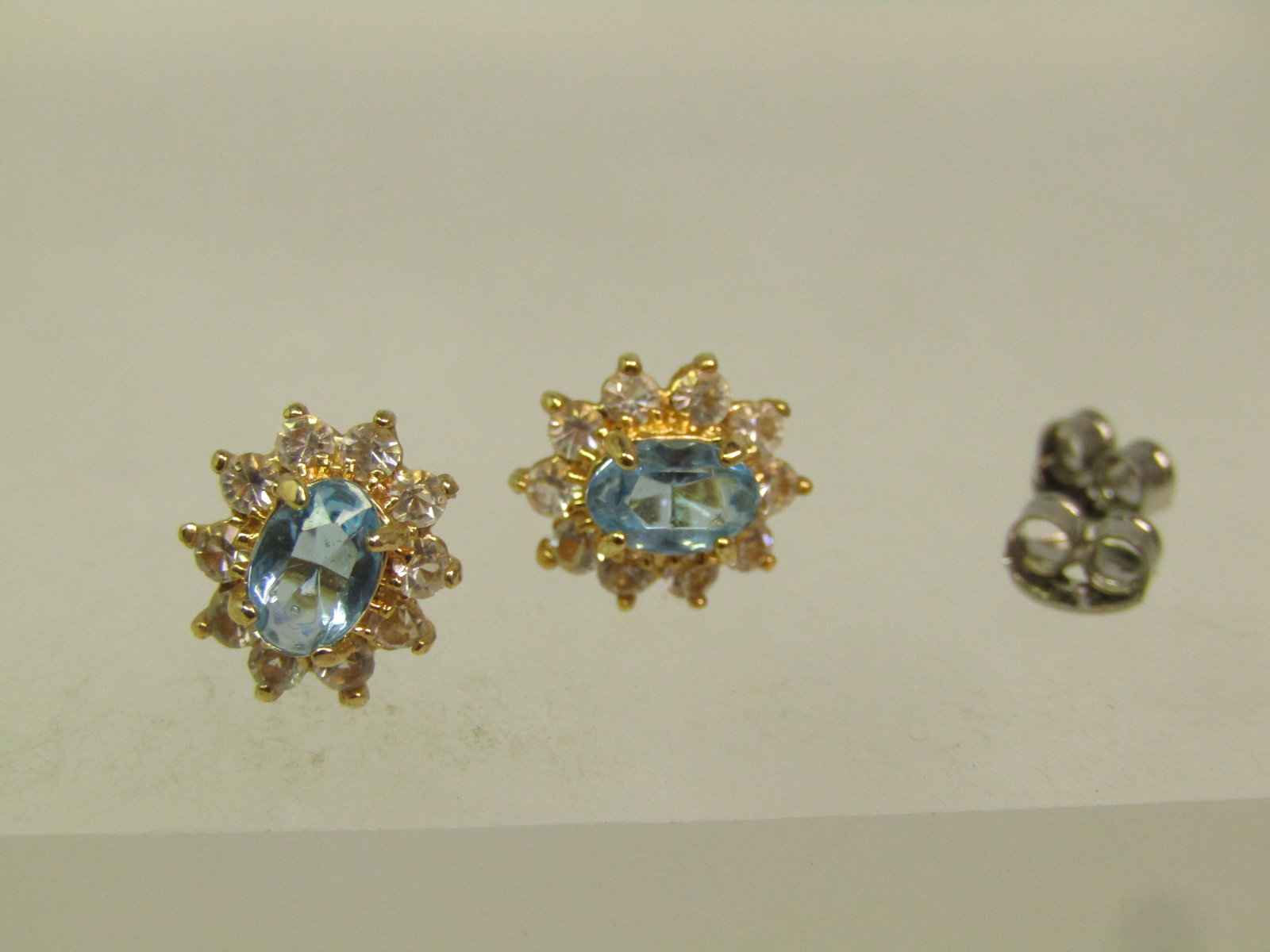 Aqua Blue & Clear Halo Earrings, Pierced Studs, 1980's-1990's - 4
