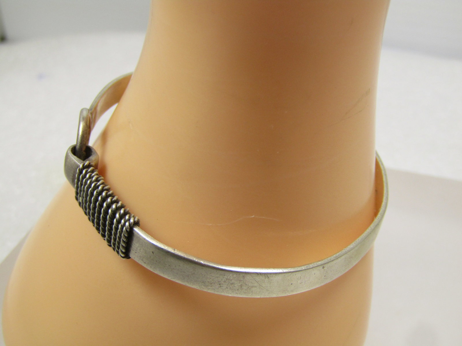 Vintage Sterling Wrapped Top Hook Bangle Bracelet, Unisex, 7". 1960'-1970's - 2