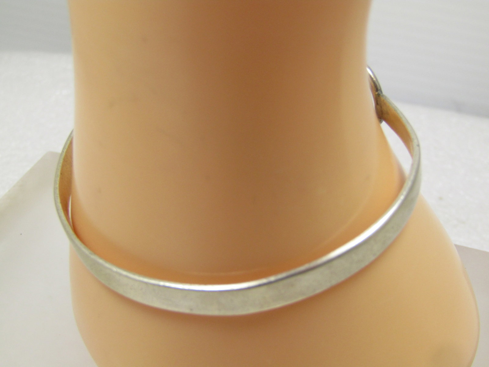 Vintage Sterling Wrapped Top Hook Bangle Bracelet, Unisex, 7". 1960'-1970's - 3