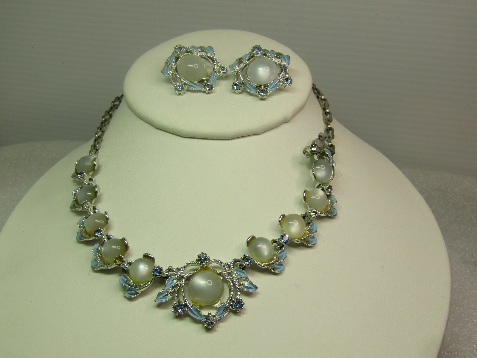 Vintage Faux Moonstone Blue RS Necklace, Bracelet, Clip Earrings, 1960's - 3