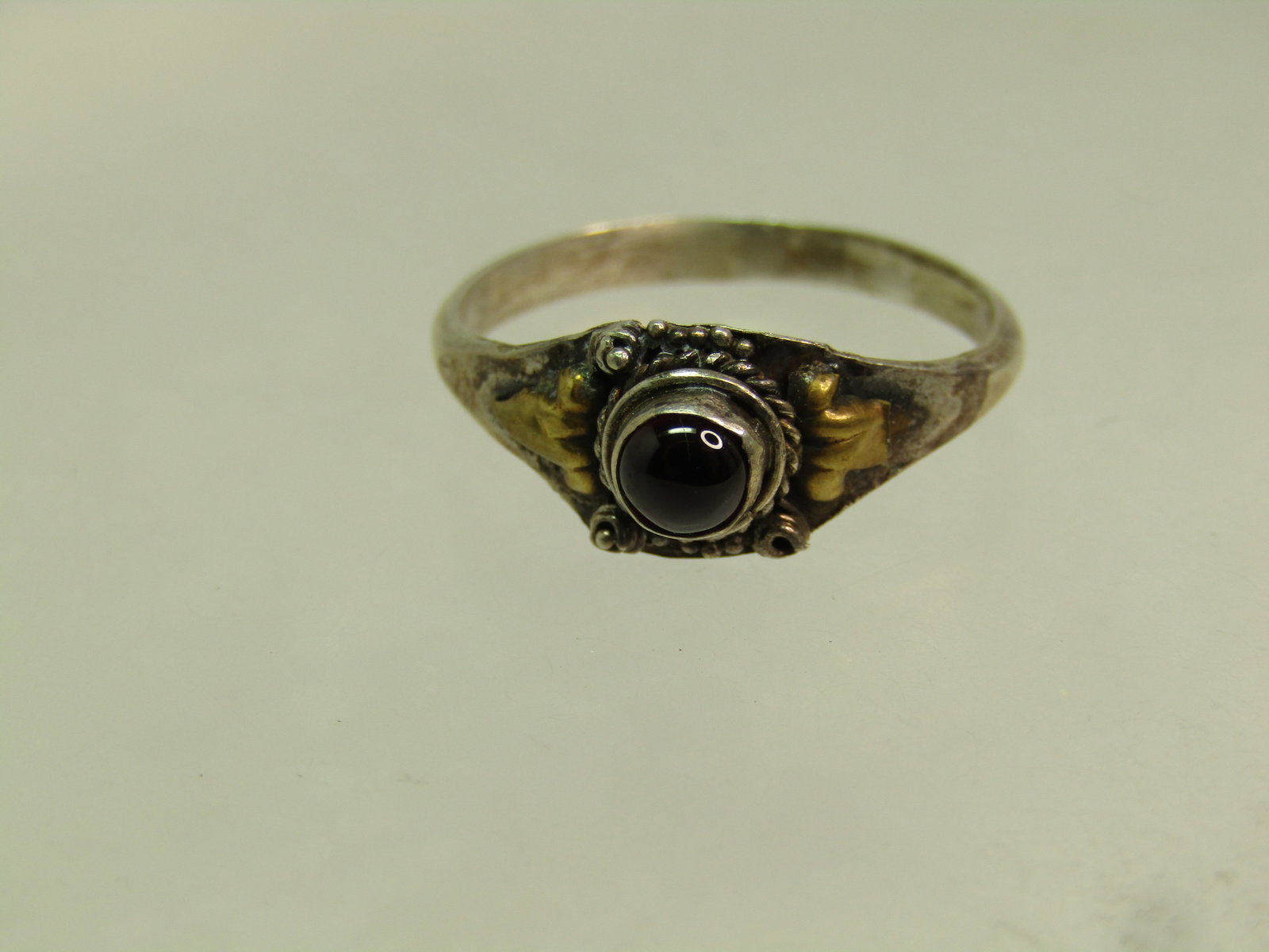 Vintage Sterling Garnet Ring, Sz. 8, Gold Tone Accents, Bali Themed, 1970's-1980's - 4