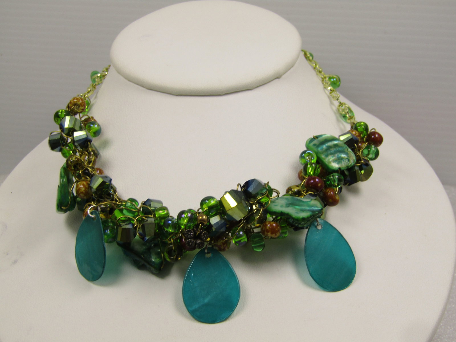 Vintage Teal Dyed Mother-of-Pearl and Crystal Beaded Cluster Necklace, 22", 1980's-1990's - 2