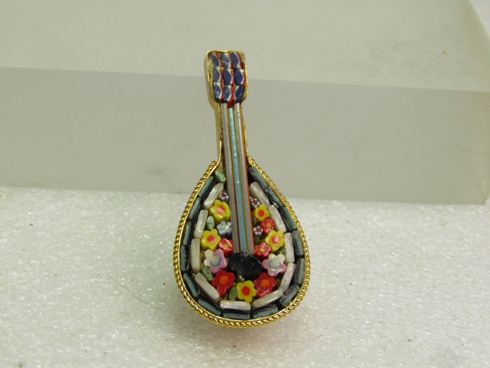 Vintage Micromosiac Mandolin Brooch, Italy, 1960's-1970's - 3