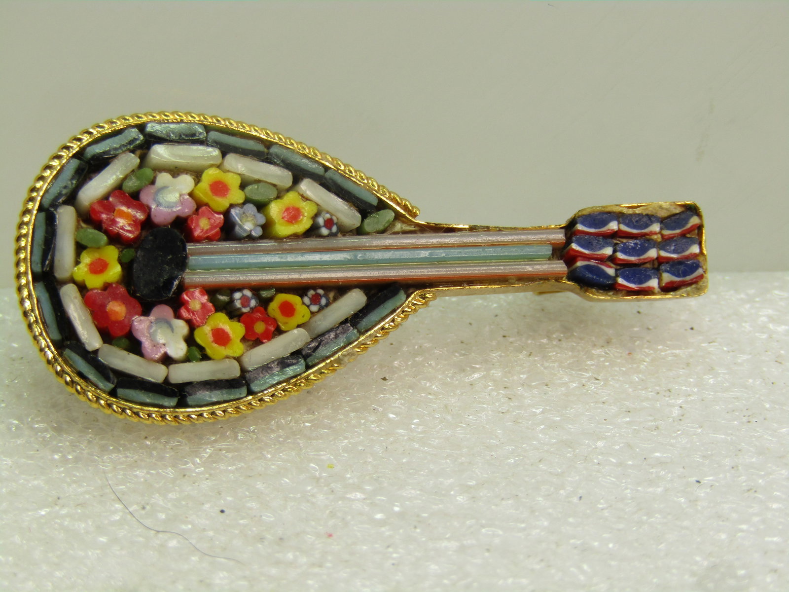 Vintage Micromosiac Mandolin Brooch, Italy, 1960's-1970's - 4