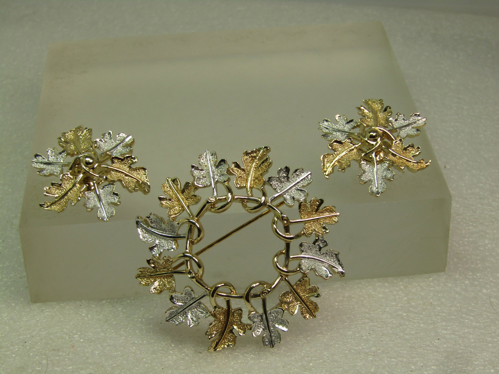 Vintage Sarah Coventry Circle Leaf Brooch & Clip Earrings, Two-Tone, 1970's - 2