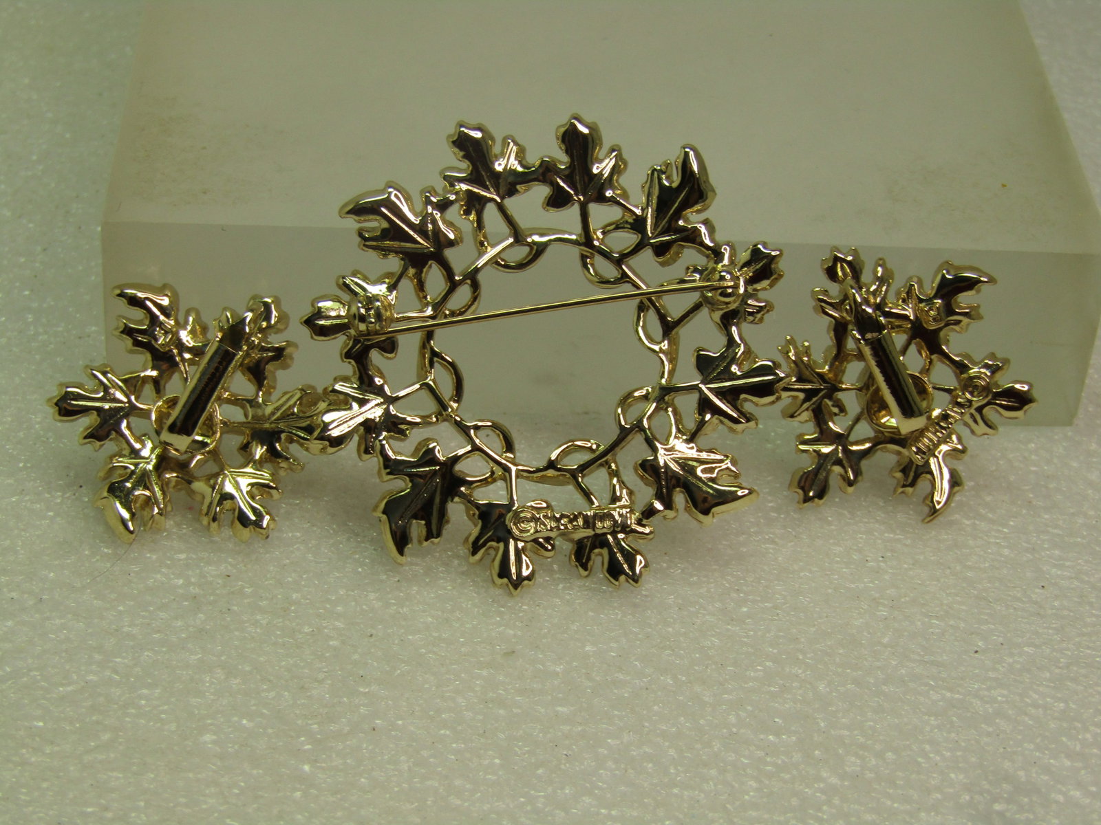 Vintage Sarah Coventry Circle Leaf Brooch & Clip Earrings, Two-Tone, 1970's - 6