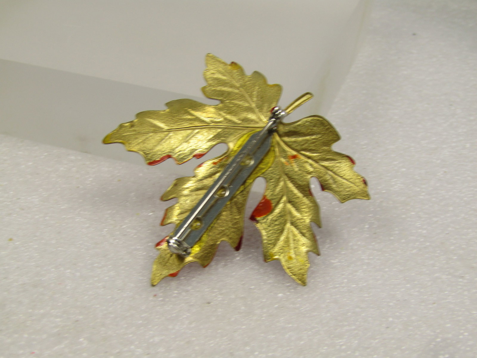 Vintage Enameled Leaf Brooch, Red/Orange/Yellow Maple Leaf, 1960's-1970's - 4