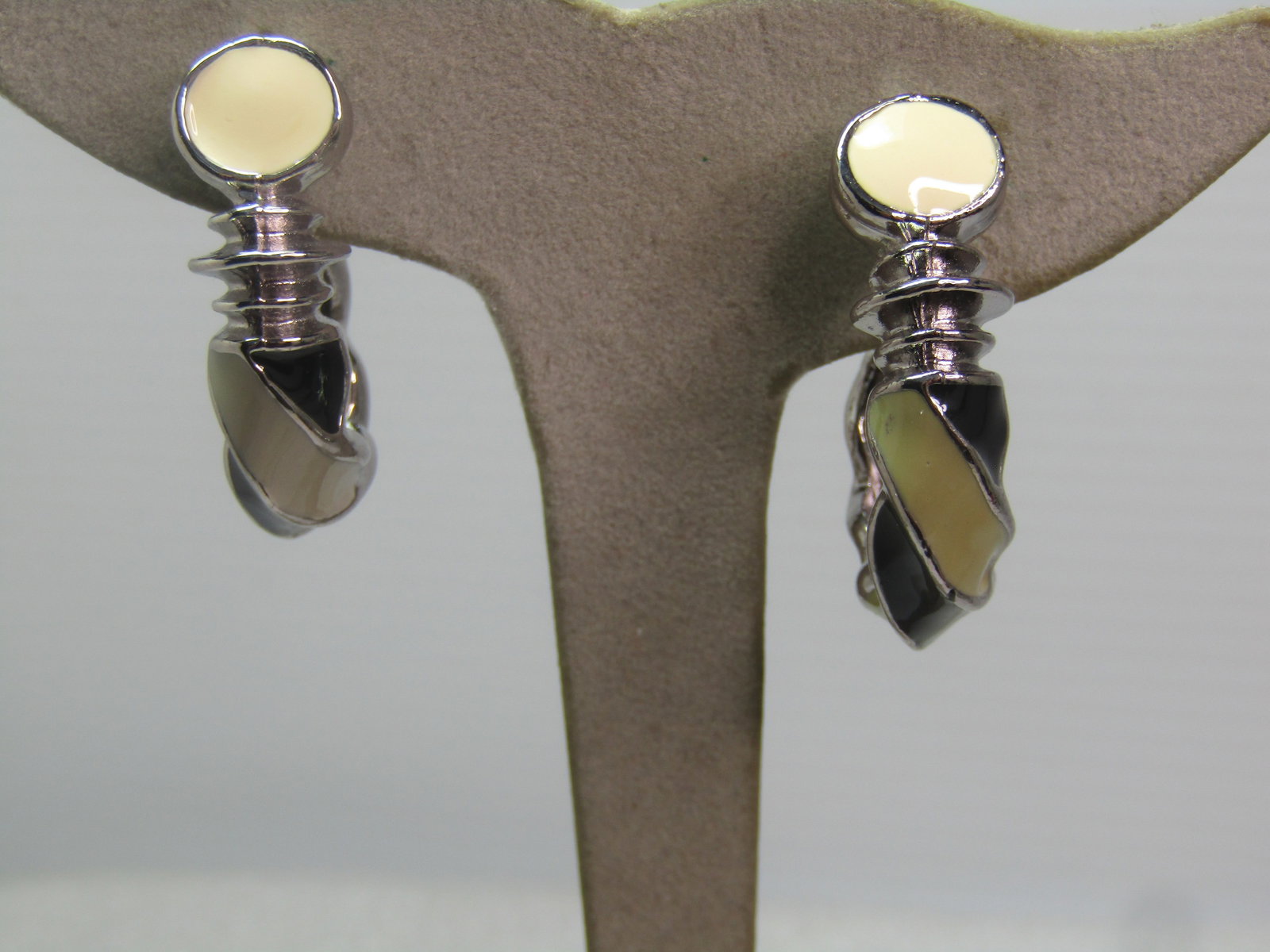 Vintage Enameled Black/Tan/Green 3/4 Hoop Earrings, Pierced, Patchington, on Card, 1980's - 3