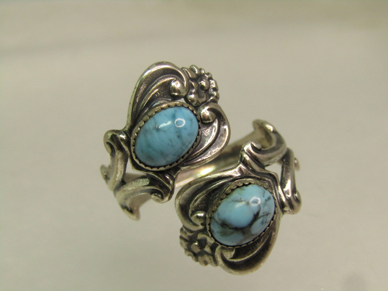 Vintage Sterling Faux Turquoise Wrapped Ring, Beau Sterling, Sz.6-9, 1960's-1970's - 4