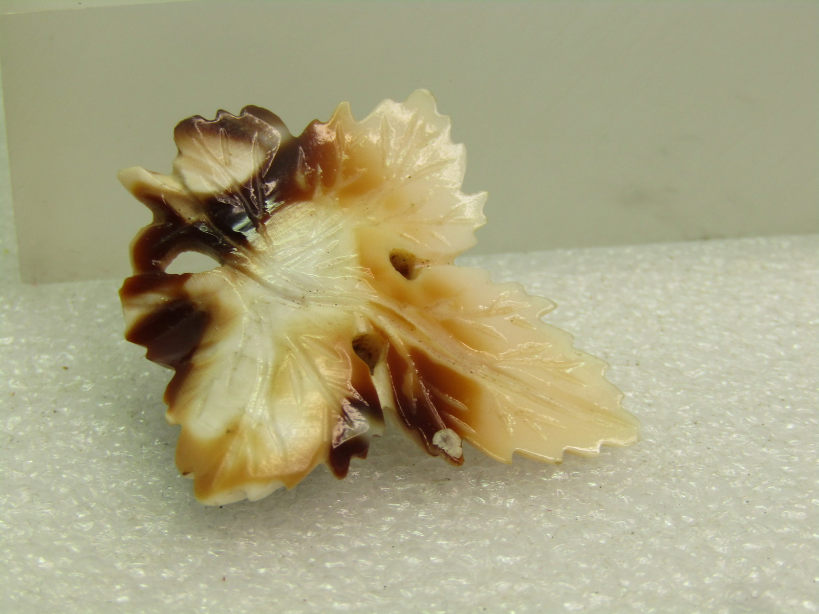Vintage Brown/White Carved Leaf Brooch, C-Clasp, early 1900's - 2