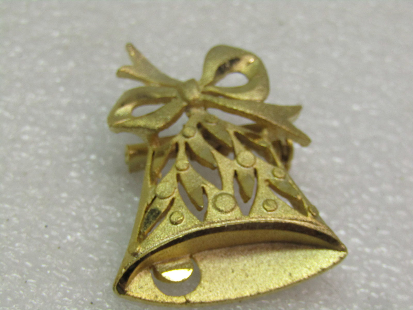 Vintage Bell Brooch, 1960's-1970's, Gold Tone, Christmas - 3