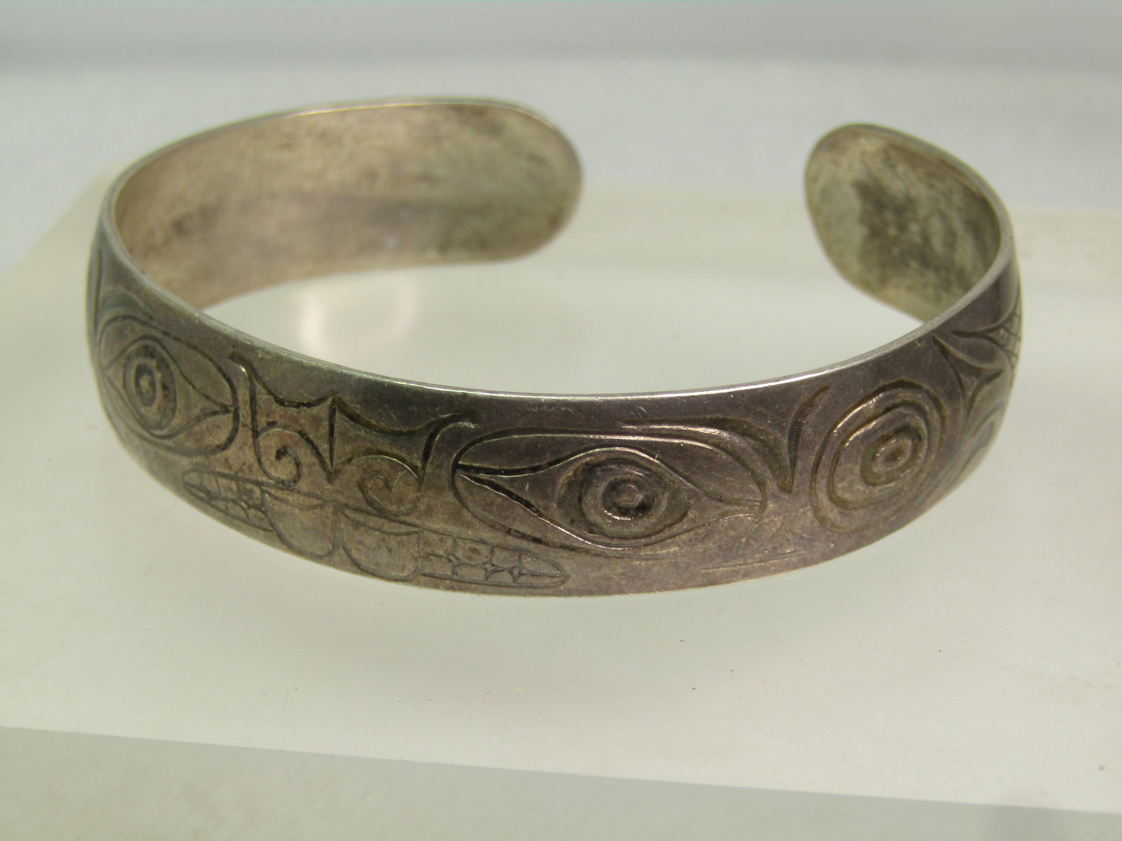 Vintage Sterling Cuff Bracelet, Engraved Egyptian Design, 6.75", 1960's-1970's, Unisex - 2